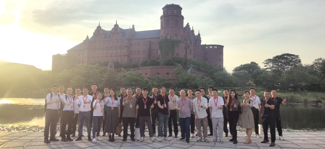 Activity report | Meet Huawei Songshan Lake Base, and SIE Information will lead manufacturing enterp